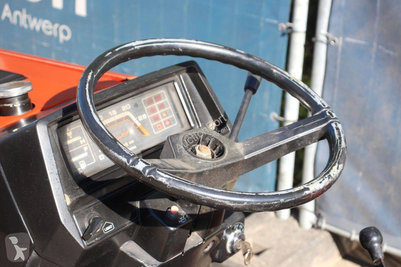 Lantbrukstraktor Mitsubishi MTX15