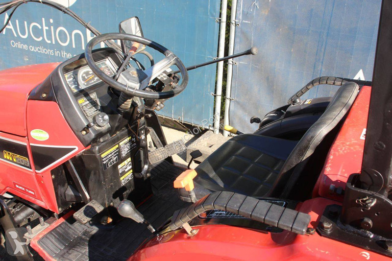 Lantbrukstraktor Mitsubishi MT205