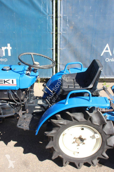 Lantbrukstraktor Iseki TX1210F