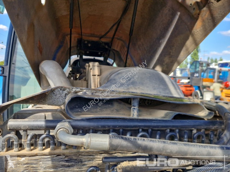 Tracteur agricole New Holland T8050