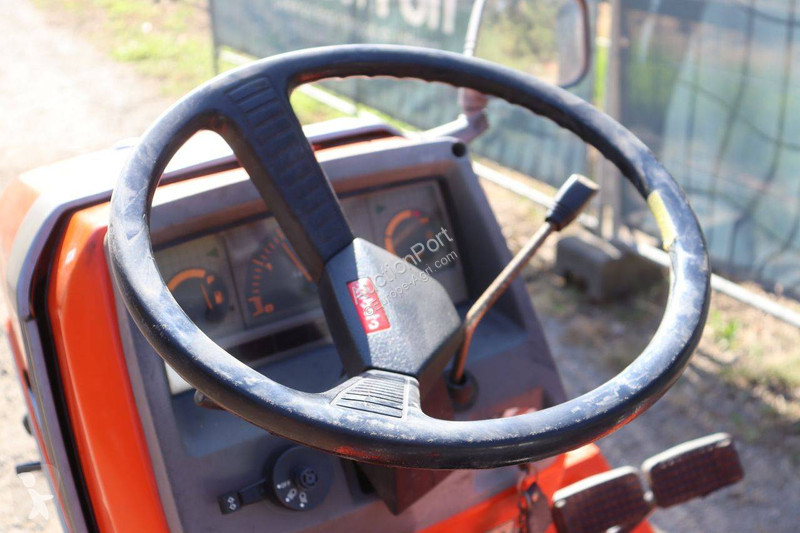 Tractor Kubota ASTE A-19