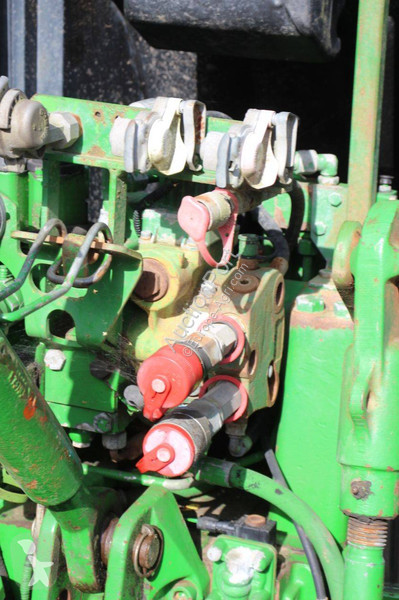 Tractor John Deere 6610