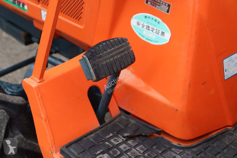 Сільськогосподарський трактор Kubota B1-14 Bulltra