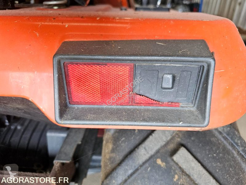 Tractor  G1700