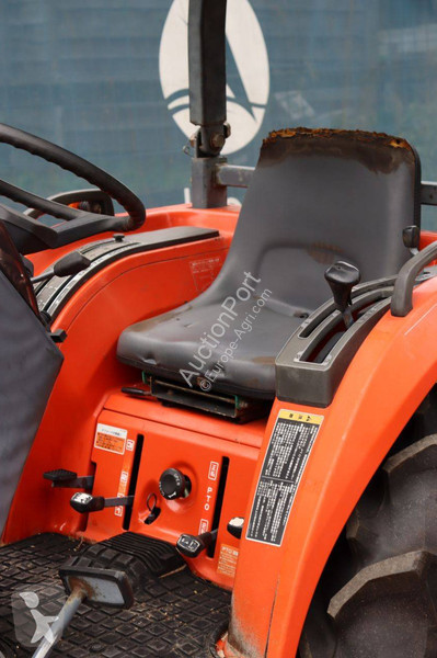 Kubota GT-5 tractor