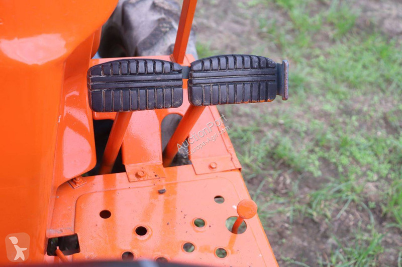 Tractor agrícola Kubota B1-15 Bulltra