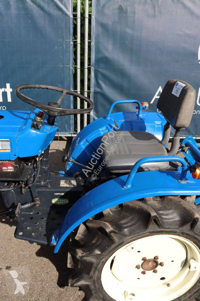 Tractor agrícola Iseki TX1510