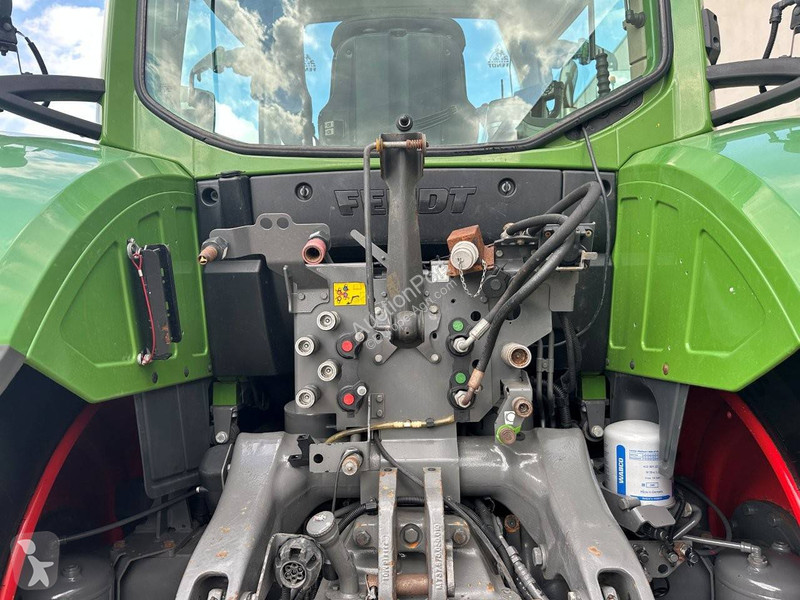 Tractor agrícola Fendt 718 Vario