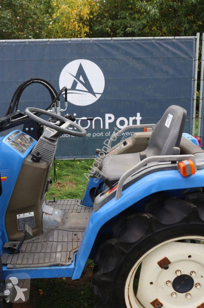 Tracteur agricole Iseki TF19F
