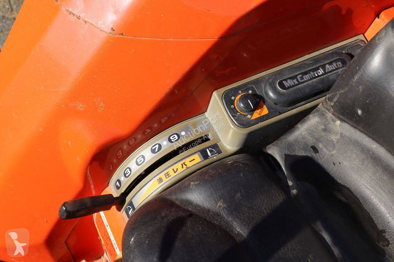 Tracteur agricole Kubota Grandel GL320