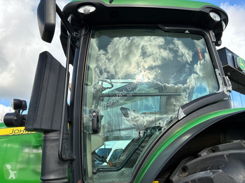 Zemědělský traktor John Deere 7280R