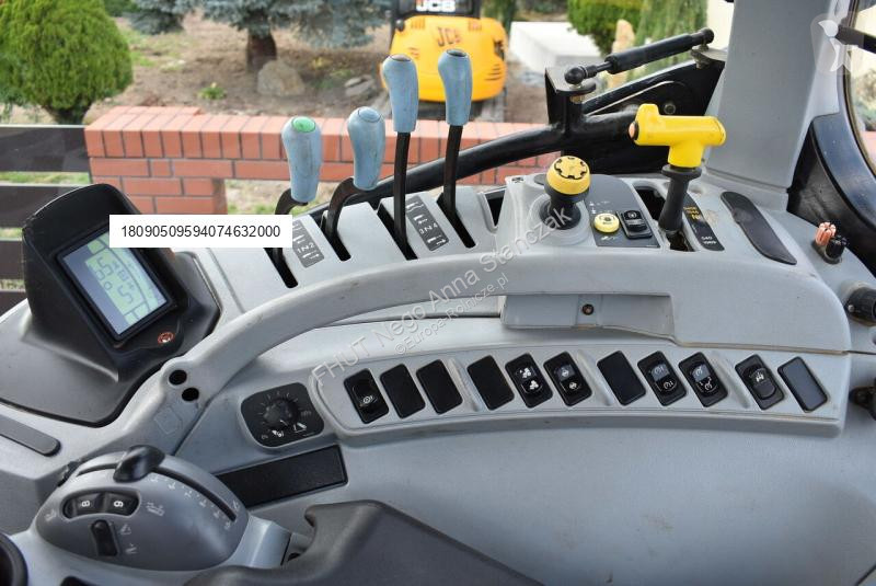 Tractor agrícola New Holland T6070 RANGE COMMAND