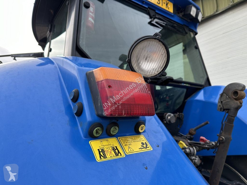 Tracteur agricole New Holland TVT 195 Dutch...