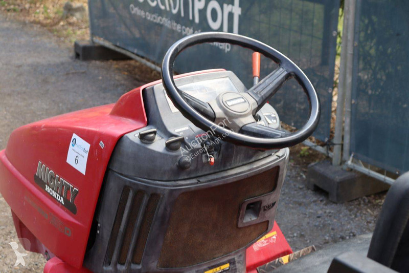 Tracteur agricole Honda RT130D