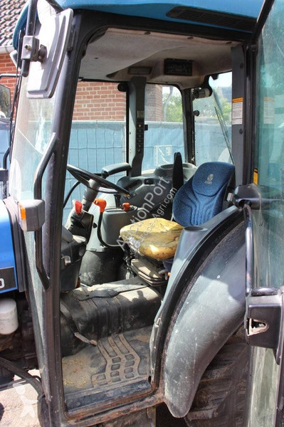 Tracteur agricole New Holland TN65D