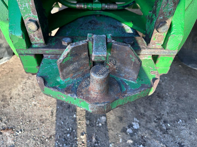 Lantbrukstraktor John Deere 8120 Powershift
