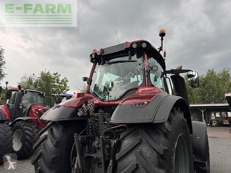 Valtra  t234 versu smarttouch tractor