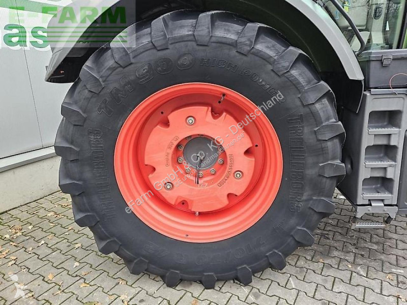 Landbrugstraktor Fendt  824 vario profi plus...