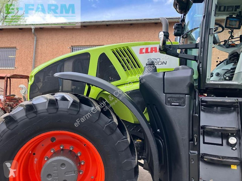 Lantbrukstraktor Claas  axion 920 cmatic - s10 rtk