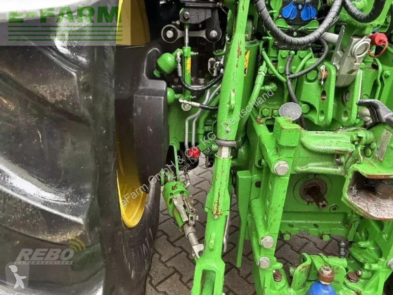 Landbrugstraktor John Deere  6r215