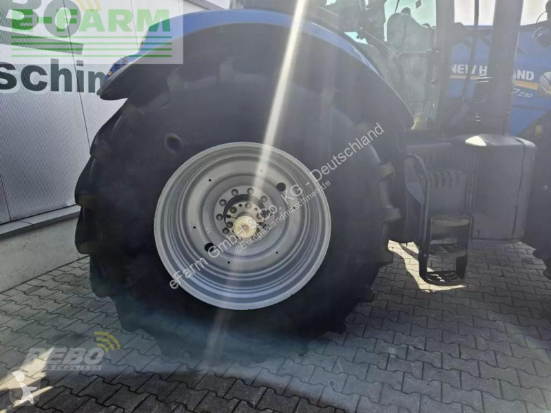 Landbrugstraktor New Holland  t7.230 autocommand