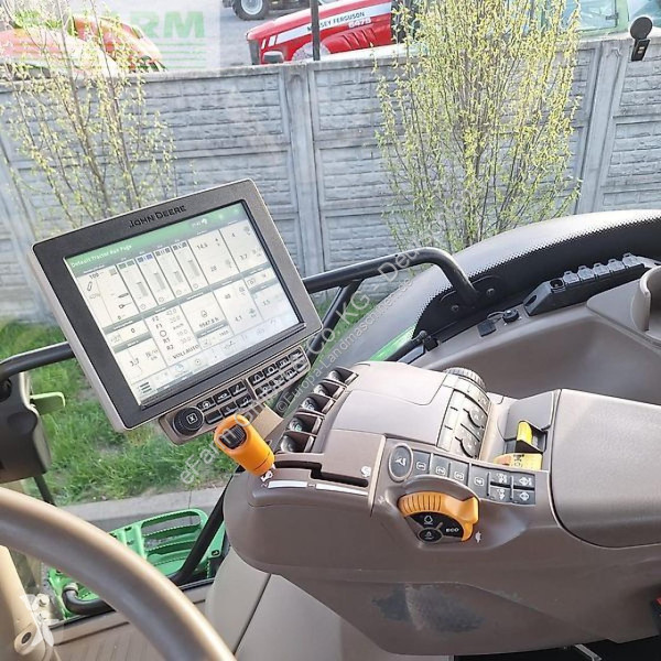 Landbrugstraktor John Deere  6215r auto powr...