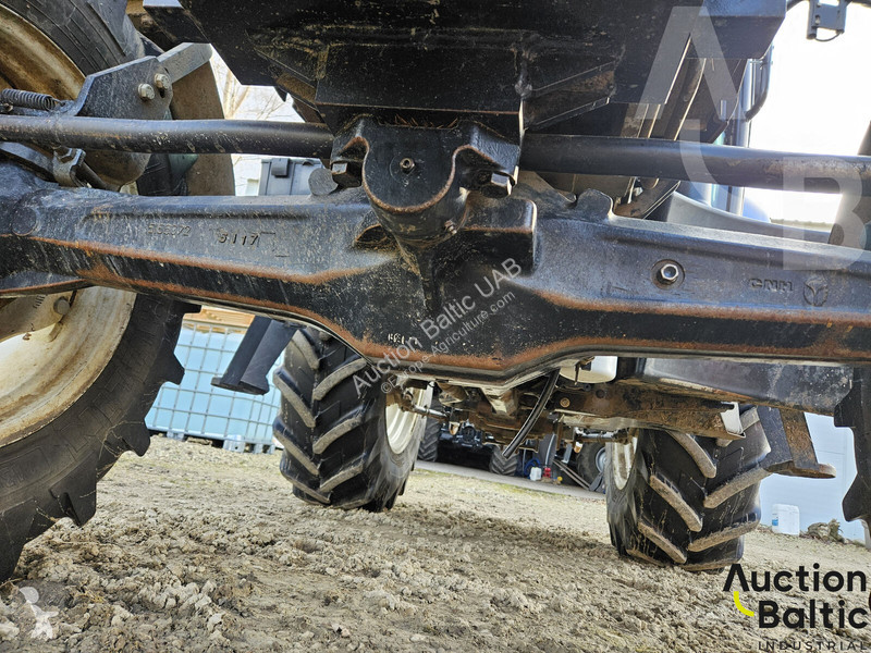 Трактор New Holland TD 5.105