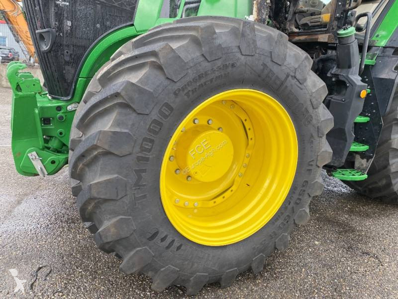 Lantbrukstraktor John Deere 7R330...