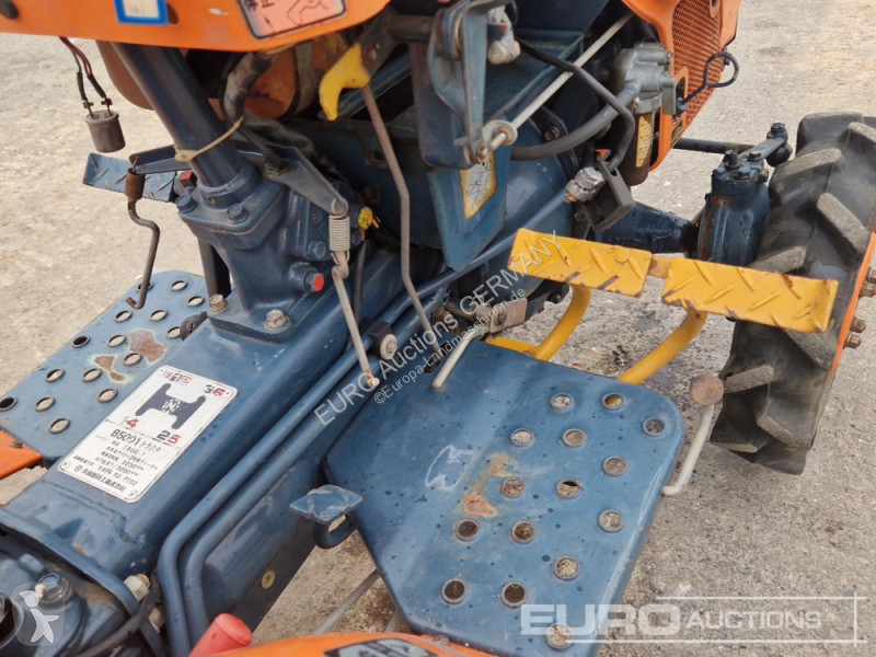 Трактор Kubota B5001