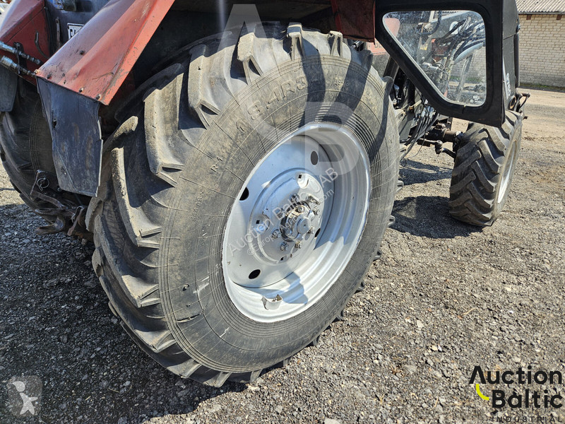 Lantbrukstraktor Belarus MTZ 952