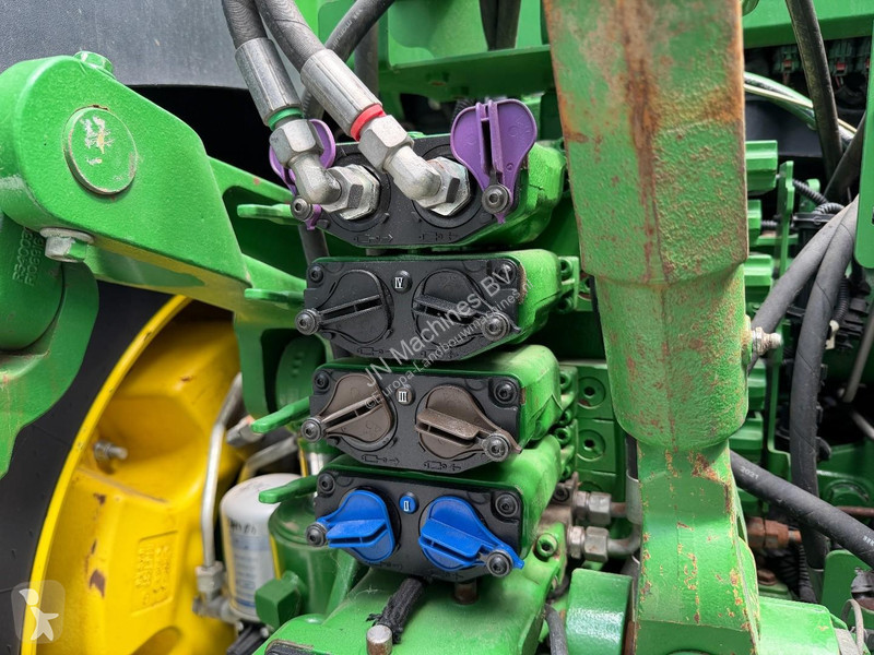 Ciągnik John Deere 8R 370