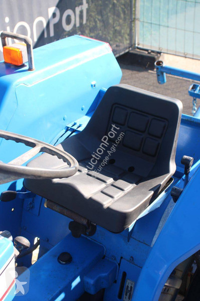 Lantbrukstraktor Iseki TL2300