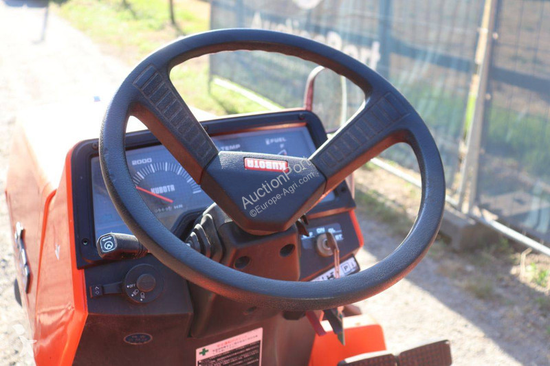 Tractor Kubota X-20