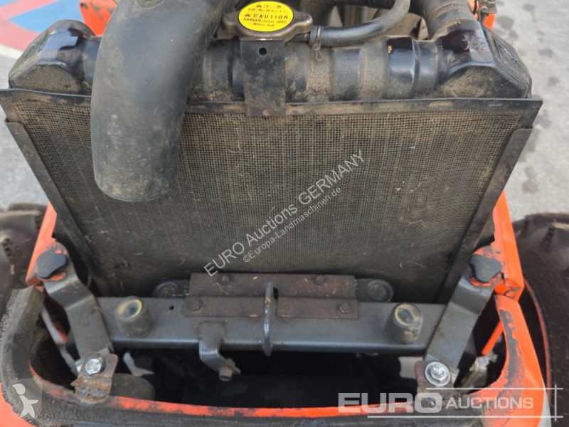 Tractor Kubota ST30