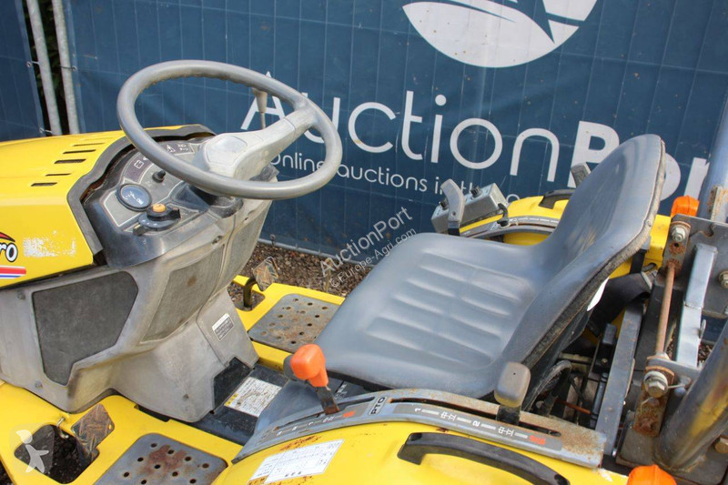 Tractor Iseki TPC 15 Piccoro