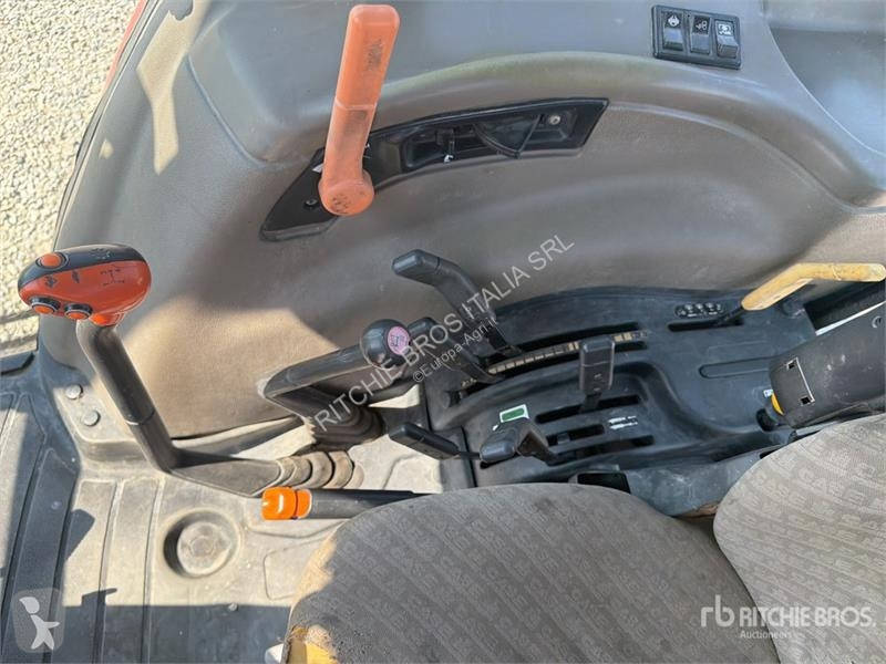 Сільськогосподарський трактор Case 105 JXU 4WD...
