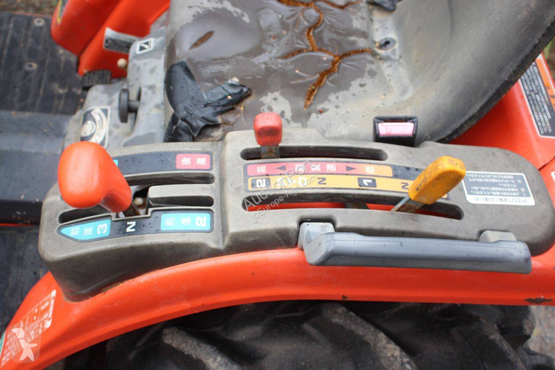 Сільськогосподарський трактор Kubota...