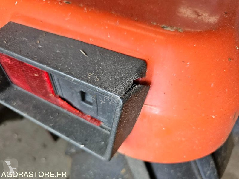 Tractor  G1700