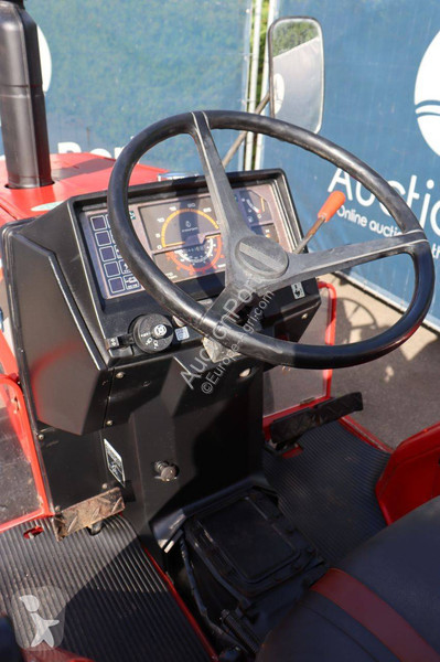 Tractor agrícola Yanmar F24