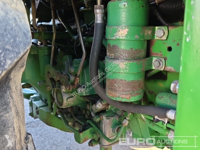 Tracteur agricole John Deere 4055A