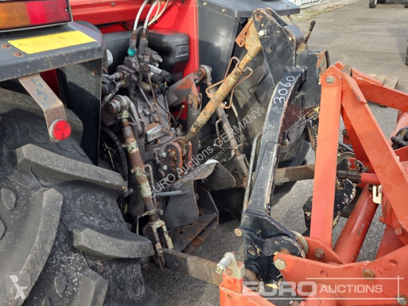 Zemědělský traktor Massey Ferguson 3060