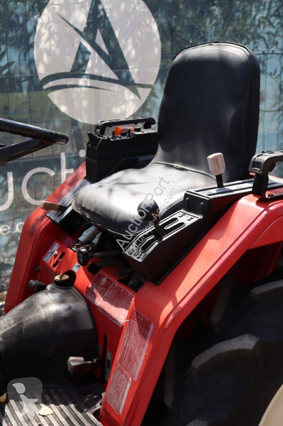 Tractor Yanmar F175