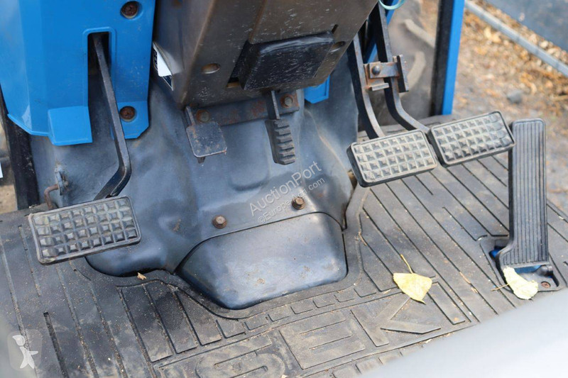 Tractor Iseki TA270F