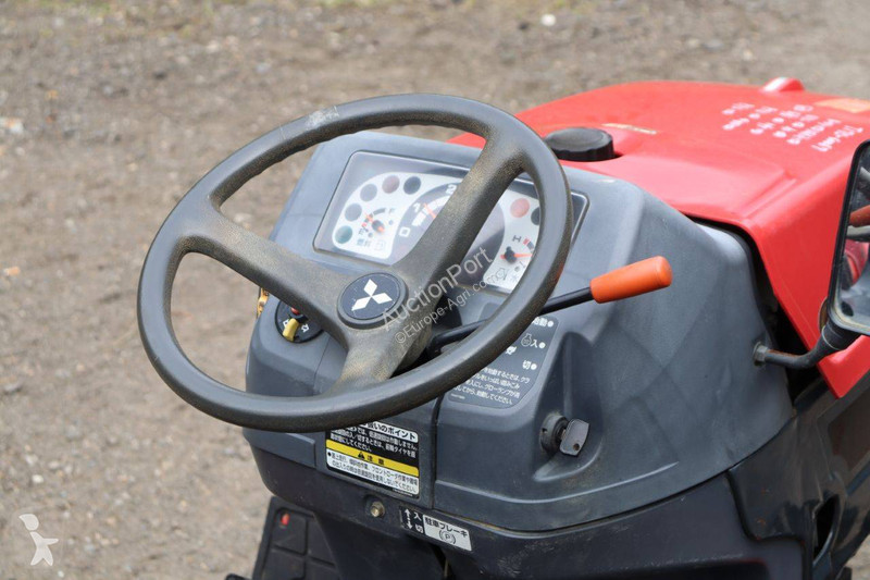 Tractor Mitsubishi GF150
