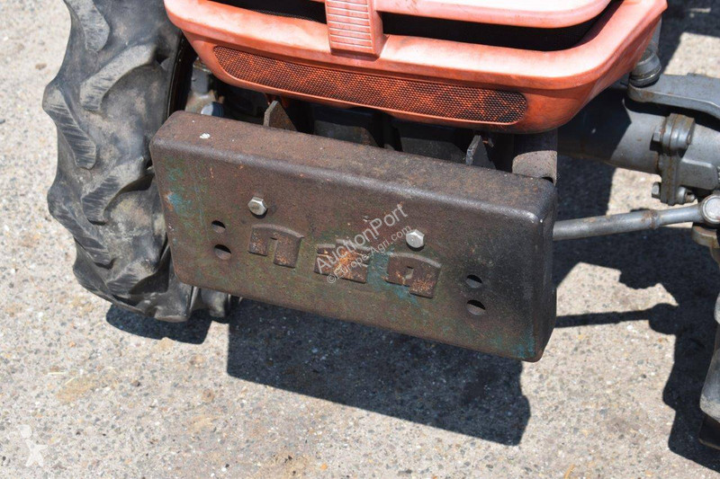 Tractor  CX150