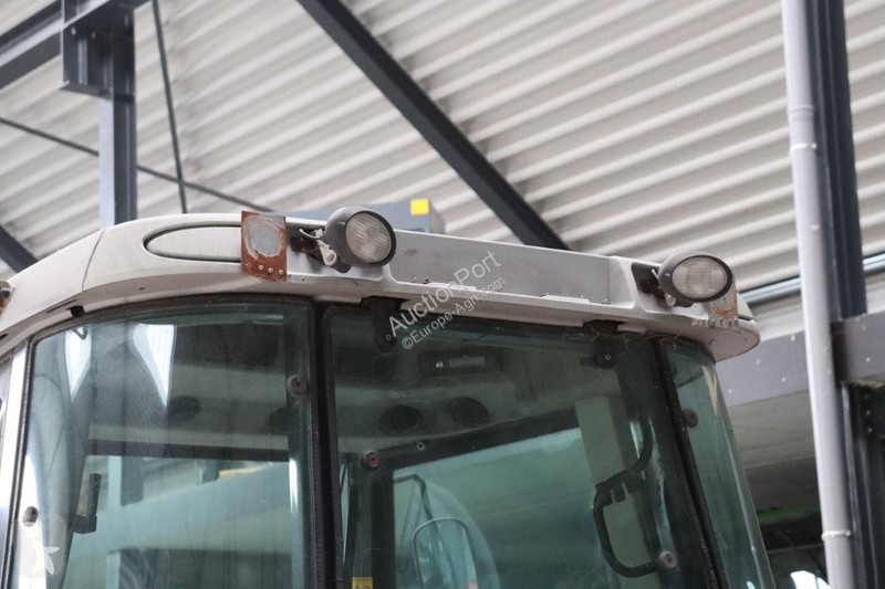 Tracteur agricole Massey Ferguson MF5445/4WD