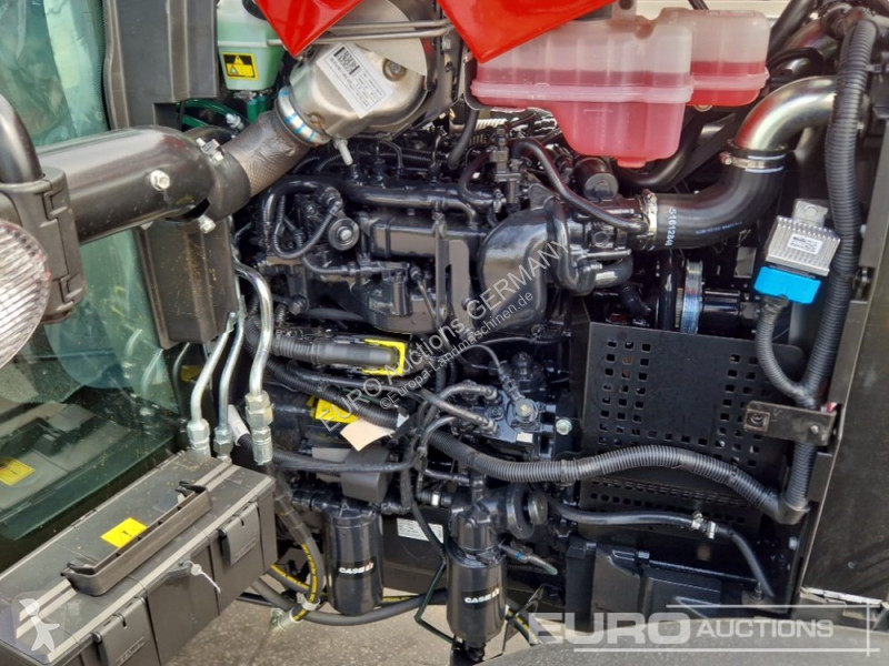 Tractor Case IH Farmhall 75A