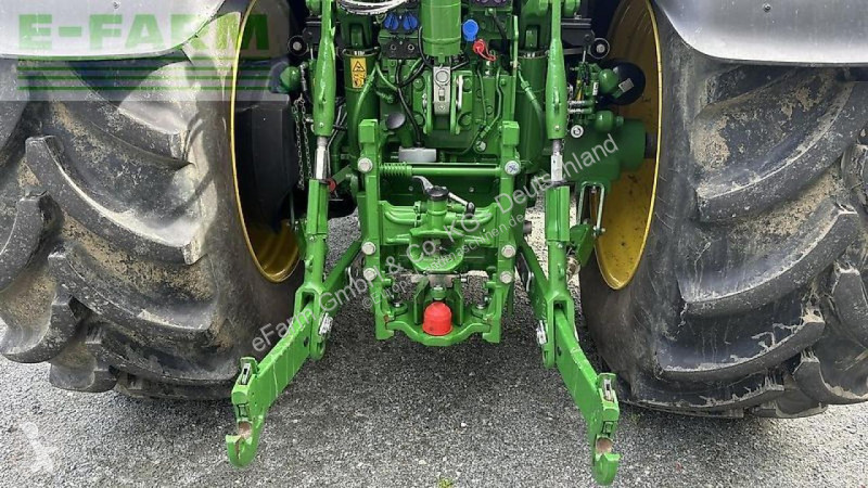 Landbrugstraktor John Deere  6r215