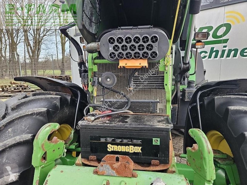 Landbrugstraktor John Deere  6820