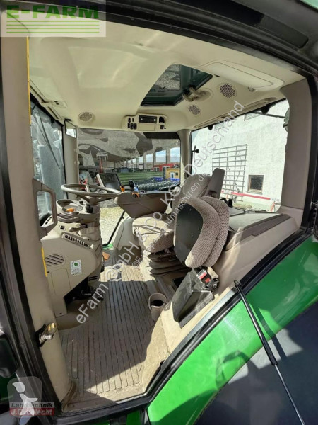 Landbrugstraktor John Deere  6215 r mit frontlader